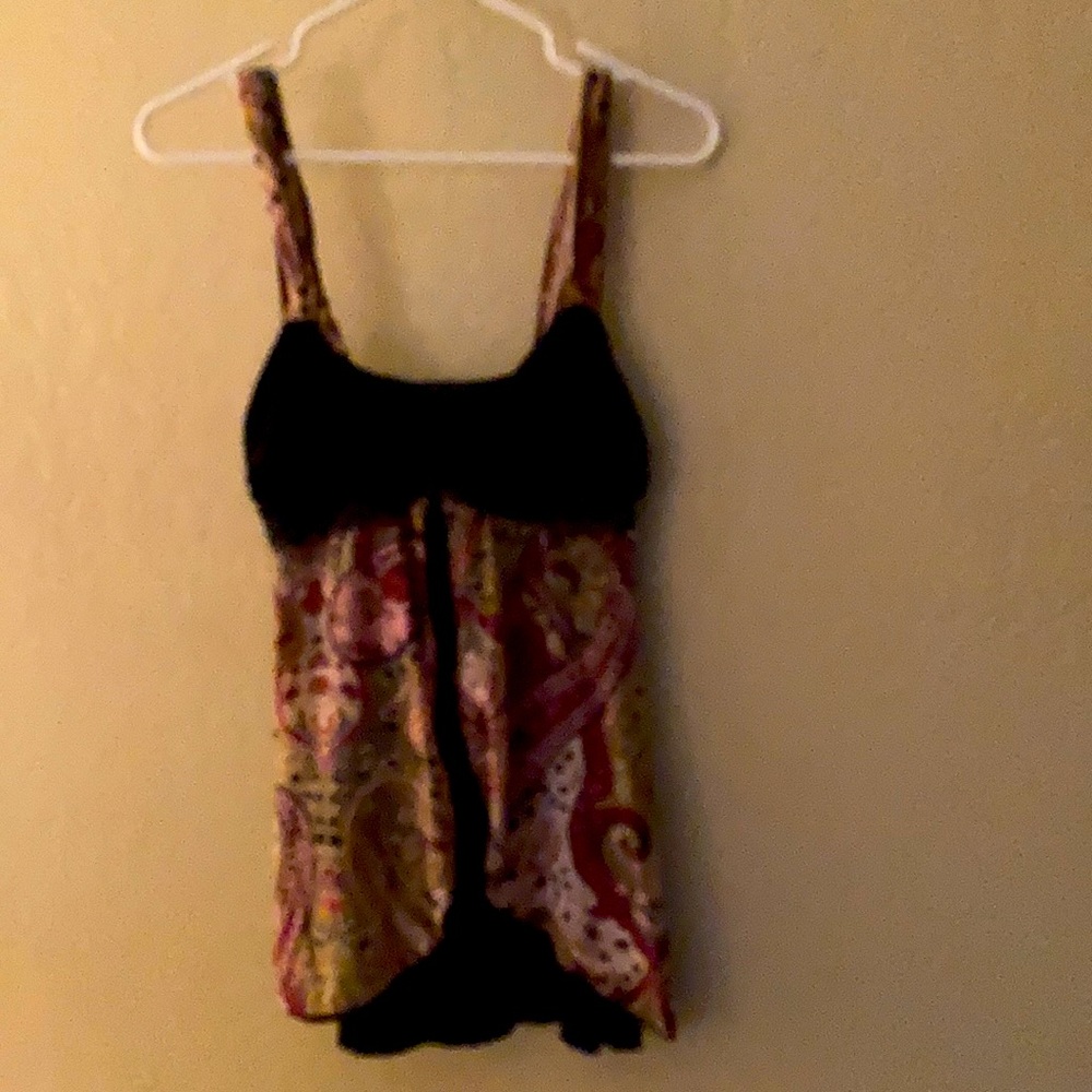 Women’s two layered camisole size medium